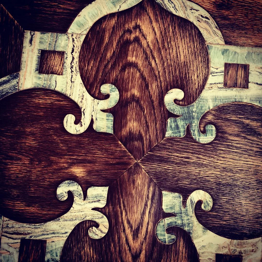Detail of a hand-assembled figural panel — Artistico artistic parquet